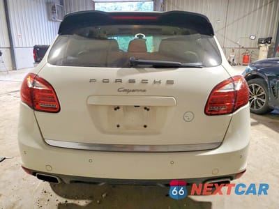 Zdjęcie 6 z 13 samochodu: 2011 PORSCHE CAYENNE VIN:WP1AA2A26BLA04311 - miniatura
