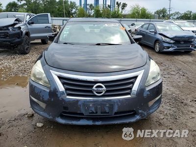 Piąte zdjęcie samochodu w środku: 2015 NISSAN ALTIMA 2.5 S VIN:1N4AL3AP3FC573884 - miniatura