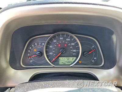 Zdjęcie 9 z 14 samochodu: 2015 TOYOTA RAV4 XLE VIN:JTMWFREV1FD072201 - miniatura