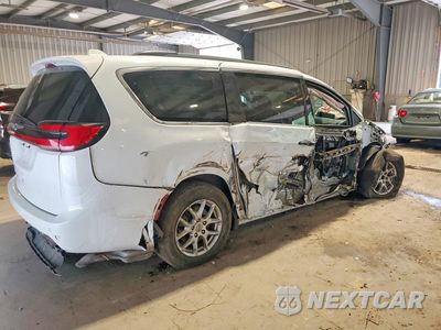 Trzecie zdjęcie samochodu z tyłu: 2022 CHRYSLER PACIFICA TOURING L VIN:2C4RC1BG7NR141594 - miniatura