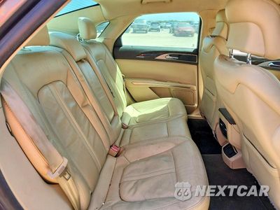 Zdjęcie 10 z 12 samochodu: 2014 LINCOLN MKZ VIN:3LN6L2GKXER804796 - miniatura
