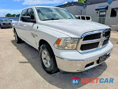 Czwarte zdjęcie samochodu z boku: 2021 RAM 1500 CLASSIC SLT VIN:1C6RR7TT6MS521432 - miniatura
