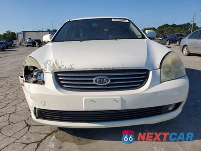 Piąte zdjęcie samochodu w środku: 2006 KIA OPTIMA LX VIN:KNAGE124665022549 - miniatura