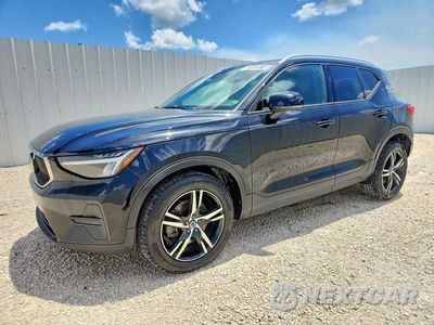 2023 VOLVO XC40 CORE YV4K92HK0P2958891 - główne zdjęcie licytacji z USA - miniatura