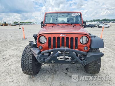 Piąte zdjęcie samochodu w środku: 2014 JEEP WRANGLER UNLIMITED SPORT VIN:1C4BJWDG5RL238643 - miniatura