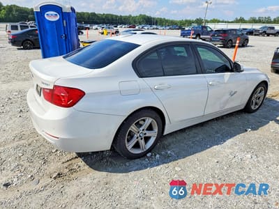 Trzecie zdjęcie samochodu z tyłu: 2015 BMW 328 I VIN:WBA3A5C52FF607180 - miniatura