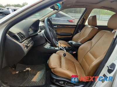 Zdjęcie 7 z 12 samochodu: 2005 BMW 330 XI VIN:WBAEW53445PN39667 - miniatura