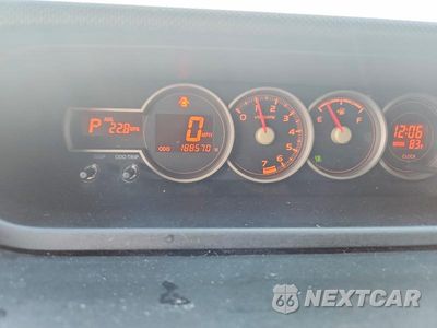 Zdjęcie 9 z 13 samochodu: 2014 SCION XB BASE VIN:JTLZE4FEXEJ050297 - miniatura