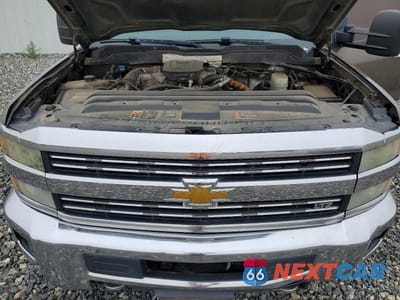 Zdjęcie 11 z 13 samochodu: 2015 CHEVROLET SILVERADO K3500 LTZ VIN:1GC4K0E89FF157736 - miniatura