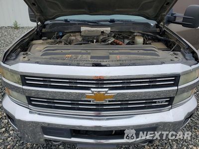 Zdjęcie 11 z 13 samochodu: 2015 CHEVROLET SILVERADO K3500 LTZ VIN:1GC4K0E89FF157736 - miniatura