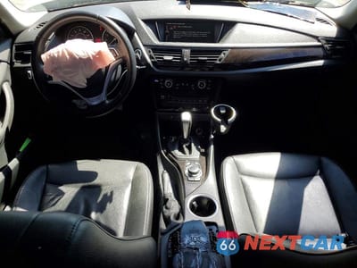 Zdjęcie 8 z 12 samochodu: 2013 BMW X1 XDRIVE35I VIN:WBAVM5C55DVV89051 - miniatura