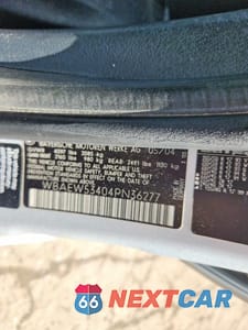 Zdjęcie 13 z 13 samochodu: 2004 BMW 330 XI VIN:WBAEW53404PN36277 - miniatura