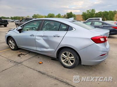 Drugie zdjęcie samochodu z przodu: 2017 CHEVROLET CRUZE LT VIN:1G1BH5SEXH7278679 - miniatura