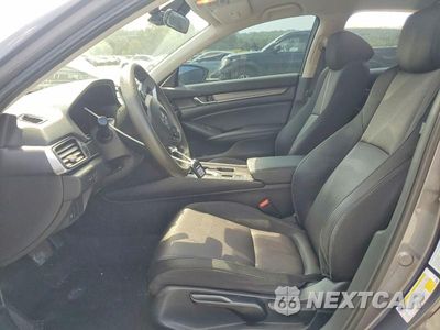 Zdjęcie 7 z 12 samochodu: 2020 HONDA ACCORD LX VIN:1HGCV1F18LA108578 - miniatura