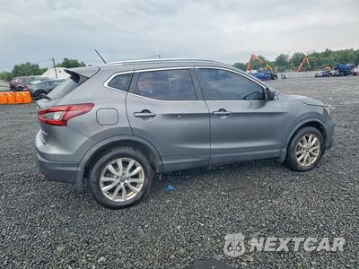 Trzecie zdjęcie samochodu z tyłu: 2020 NISSAN ROGUE SPORT SV VIN:JN1BJ1CW0LW386404 - miniatura