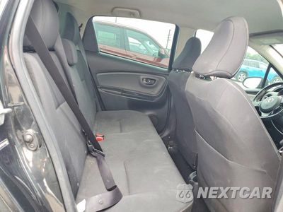 Zdjęcie 10 z 12 samochodu: 2015 TOYOTA YARIS 5-DOOR SE VIN:VNKKTUD37FA040307 - miniatura
