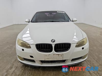 Piąte zdjęcie samochodu w środku: 2009 BMW 335 I VIN:WBAWL73519P473750 - miniatura