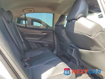 Zdjęcie 10 z 12 samochodu: 2023 TOYOTA CAMRY HYBRID SE VIN:4T1G31AK5PU615928 - miniatura