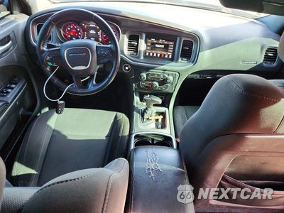 Zdjęcie 8 z 12 samochodu: 2019 DODGE CHARGER SXT VIN:2C3CDXBGXKH724561 - miniatura