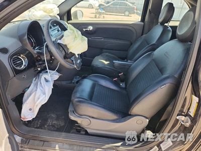 Zdjęcie 7 z 14 samochodu: 2015 FIAT 500 SPORT VIN:3C3CFFBR2FT642729 - miniatura
