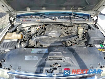 Zdjęcie 12 z 13 samochodu: 2002 CHEVROLET SUBURBAN K1500 VIN:3GNFK16T62G350816 - miniatura