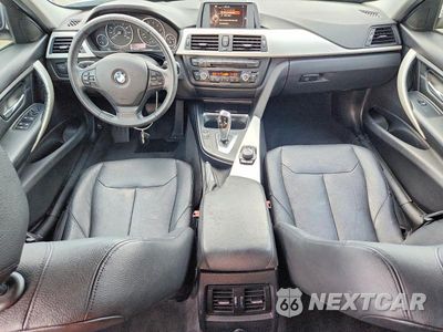 Zdjęcie 8 z 12 samochodu: 2015 BMW 320 I VIN:WBA3B1C58FK141428 - miniatura