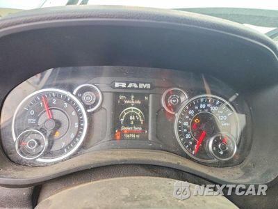 Zdjęcie 9 z 12 samochodu: 2022 RAM 2500 TRADESMAN VIN:3C6UR5HJ3NG130821 - miniatura