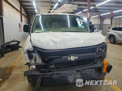 Piąte zdjęcie samochodu w środku: 2017 CHEVROLET EXPRESS G2500 VIN:1GCWGAFF7H1165234 - miniatura