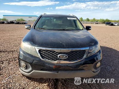 Piąte zdjęcie samochodu w środku: 2012 KIA SORENTO EX VIN:5XYKU3A64CG287844 - miniatura