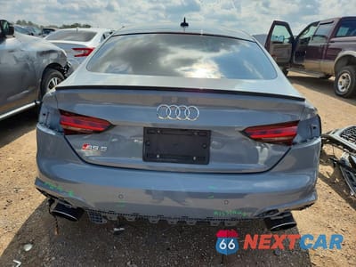 Zdjęcie 6 z 13 samochodu: 2023 AUDI RS5 VIN:WUAAWDF53PA900377 - miniatura