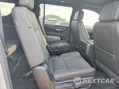 Zdjęcie 10 z 12 samochodu: 2024 CHEVROLET SUBURBAN K1500 LT VIN:1GNSKCKD5RR358327 - miniatura