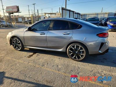 Drugie zdjęcie samochodu z przodu: 2026 BMW 228 VIN:WBA83GG04T7U07546 - miniatura
