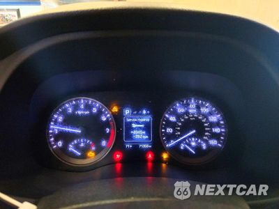 Zdjęcie 9 z 13 samochodu: 2017 HYUNDAI TUCSON SPORT VIN:KM8J33A22HU391522 - miniatura