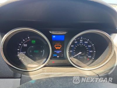 Zdjęcie 9 z 12 samochodu: 2012 HYUNDAI SONATA HYBRID VIN:KMHEC4A40CA045732 - miniatura