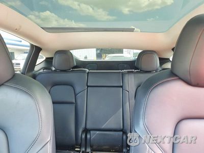 Zdjęcie 10 z 13 samochodu: 2021 TESLA MODEL Y VIN:5YJYGDEF9MF261704 - miniatura