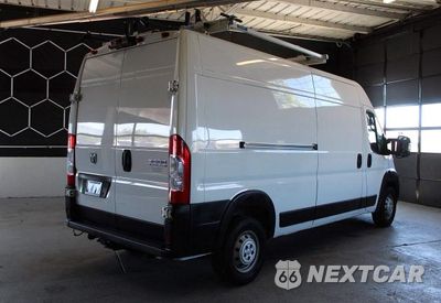 Trzecie zdjęcie samochodu z tyłu: 2023 RAM PROMASTER 3500 3500 HIGH VIN:3C6MRVHG4PE556908 - miniatura