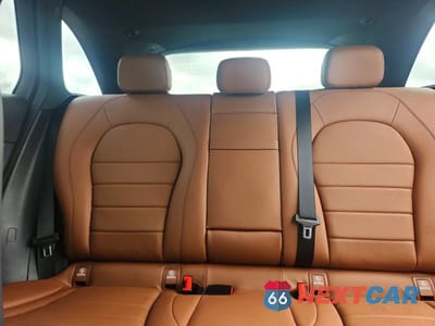 Zdjęcie 10 z 13 samochodu: 2021 MERCEDES-BENZ GLC 300 4MATIC VIN:W1N0G8EB7MV293854 - miniatura