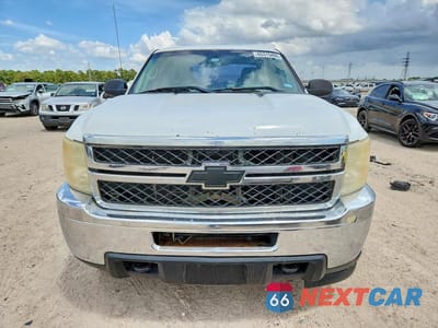 Piąte zdjęcie samochodu w środku: 2011 CHEVROLET SILVERADO K2500 HEAVY DUTY VIN:1GC2KVCG5BZ144814 - miniatura