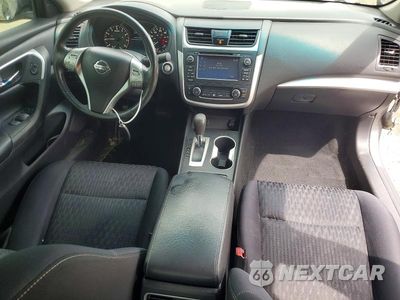 Zdjęcie 8 z 12 samochodu: 2017 NISSAN ALTIMA 2.5 SV VIN:1N4AL3AP7HC181669 - miniatura
