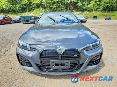 Piąte zdjęcie samochodu w środku: 2025 BMW M440I VIN:WBA63DB06SCT64752 - miniatura