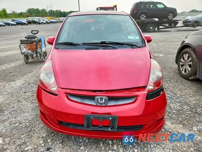 Piąte zdjęcie samochodu w środku: 2008 HONDA FIT VIN:JHMGD38488S018580 - miniatura