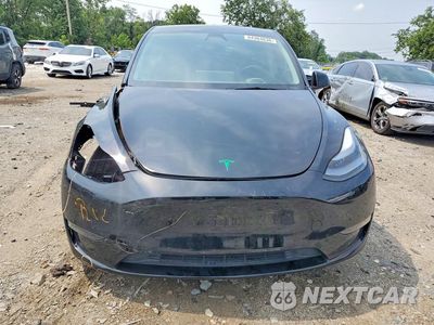 Piąte zdjęcie samochodu w środku: 2025 TESLA MODEL Y VIN:7SAYGDEE2SF291800 - miniatura