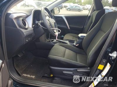 Zdjęcie 7 z 12 samochodu: 2018 TOYOTA RAV4 LE VIN:JTMBFREV2JD251340 - miniatura