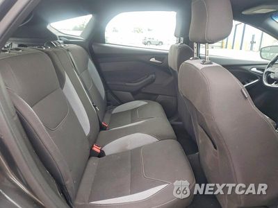 Zdjęcie 10 z 12 samochodu: 2016 FORD FOCUS ST VIN:1FADP3L95GL350506 - miniatura
