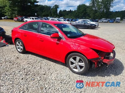 Czwarte zdjęcie samochodu z boku: 2015 CHEVROLET CRUZE LT VIN:1G1PE5SB3F7159616 - miniatura