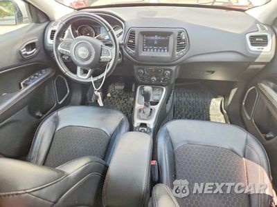 Zdjęcie 8 z 14 samochodu: 2020 JEEP COMPASS LATITUDE VIN:3C4NJDBBXLT128052 - miniatura
