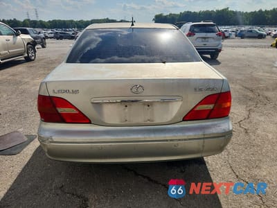 Zdjęcie 6 z 12 samochodu: 2002 LEXUS LS 430 VIN:JTHBN30F820086479 - miniatura