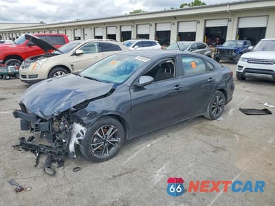 2024 KIA FORTE LXS 3KPF24AD3RE807355 - główne zdjęcie licytacji z USA - miniatura