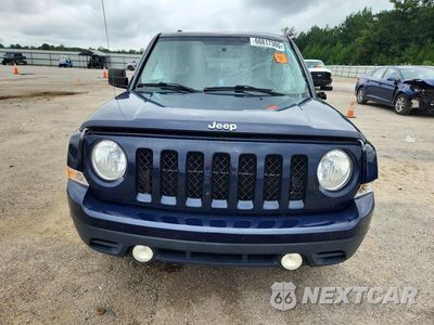 Piąte zdjęcie samochodu w środku: 2016 JEEP PATRIOT LATITUDE VIN:1C4NJPFA7GD575985 - miniatura