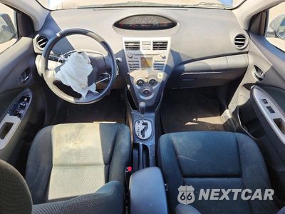 Zdjęcie 8 z 12 samochodu: 2009 TOYOTA YARIS BASE VIN:JTDBT903494050789 - miniatura